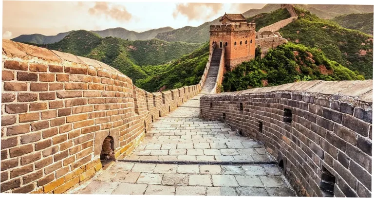 Is Badaling Great Wall Night Tour Worth It?