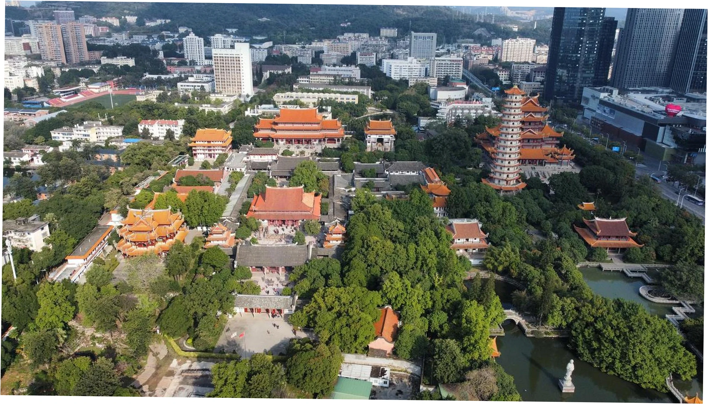 Patron: The Min Kingdom Ruler Wang Shenzhi